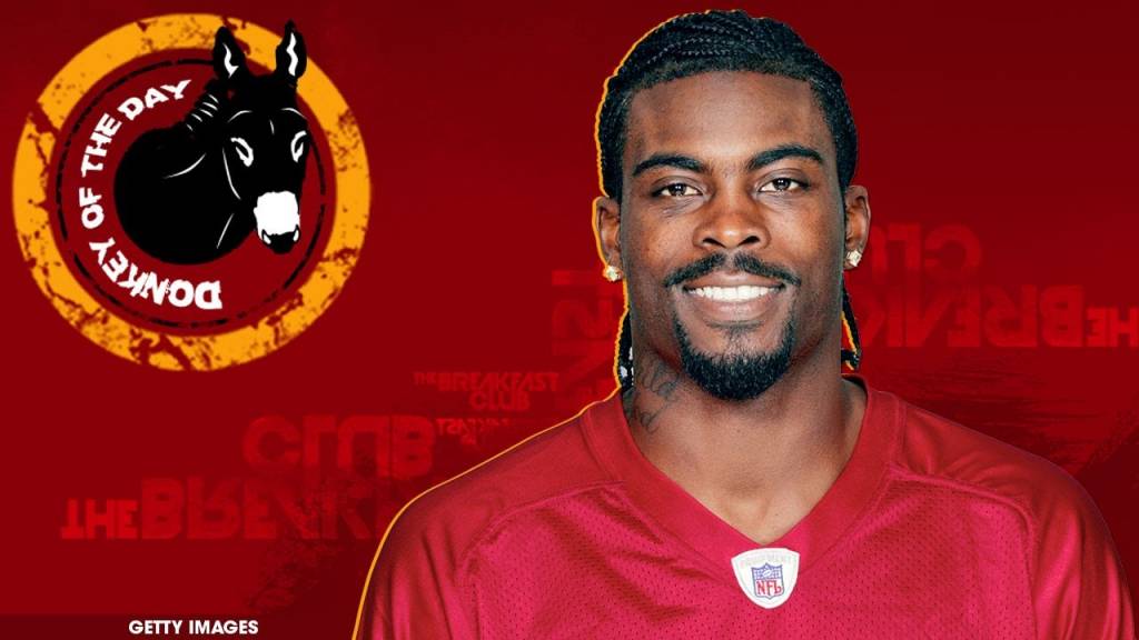Michael Vick Awarded Donkey Of The Day For Advising Colin Kaepernick To Cut Off Hair To Save His Image