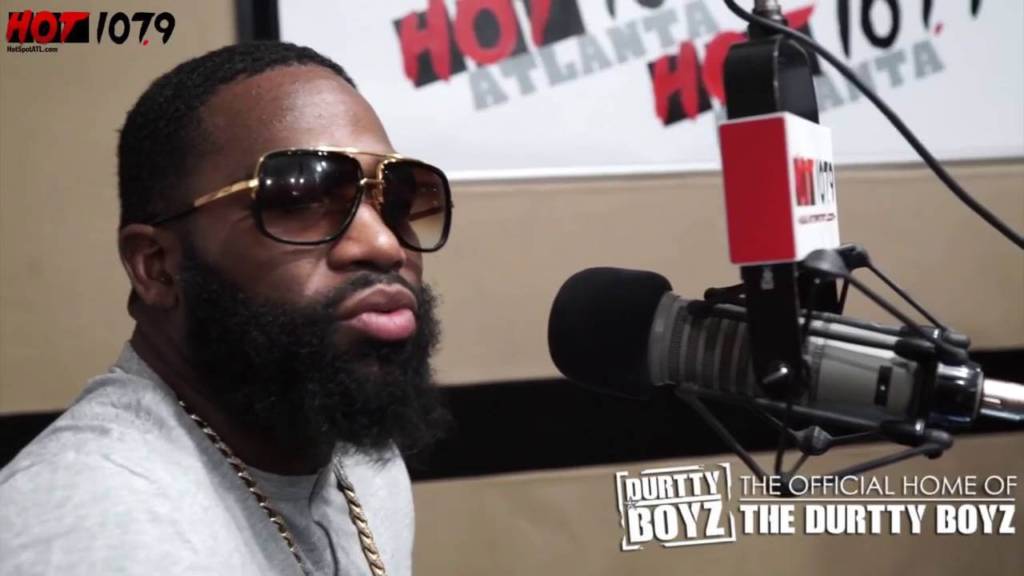 Adrien Broner Tells @TheDurttyBoyz That Floyd Mayweather Is Irrelevant & He Will Surpass Him In Boxing