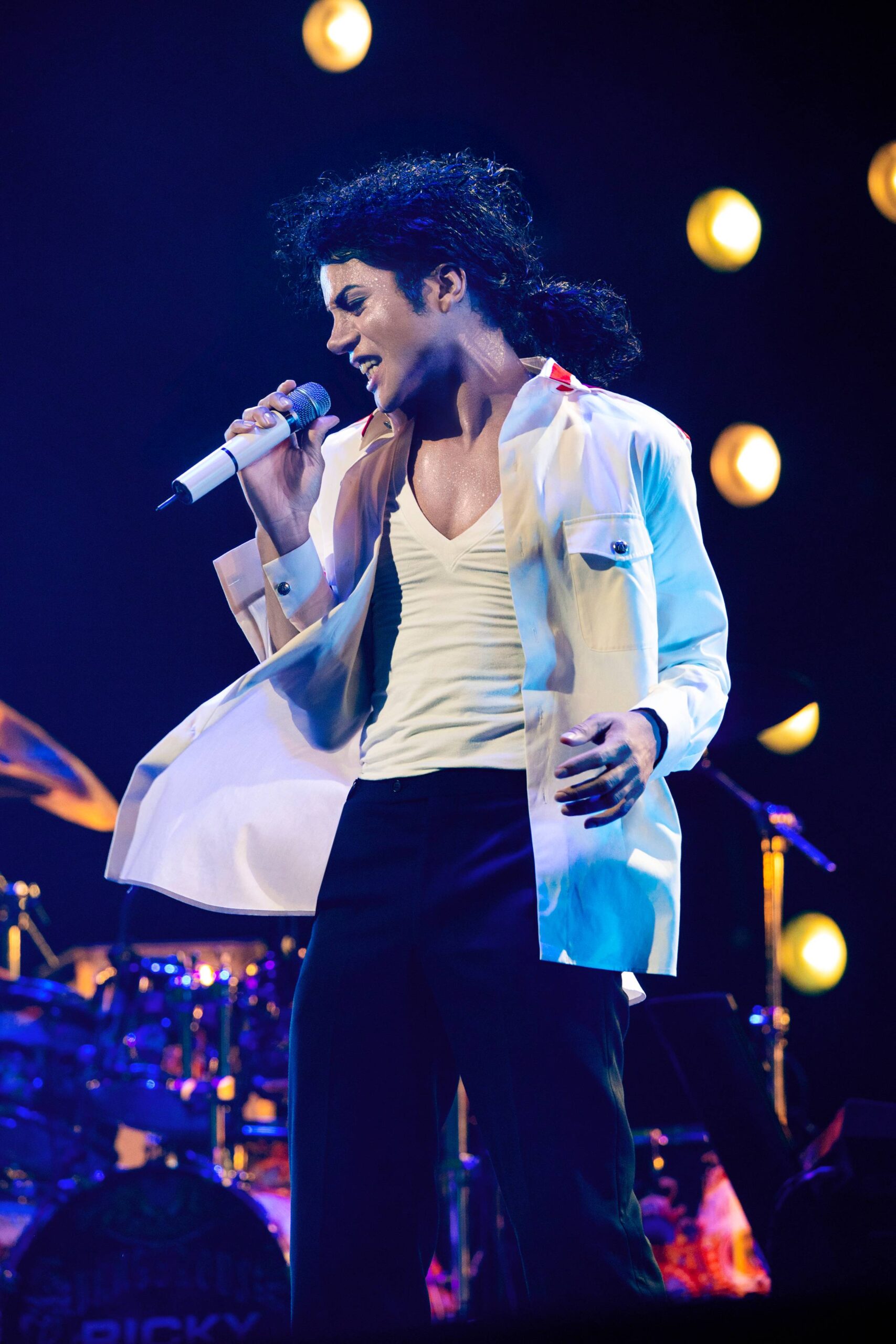 MICHAEL_KM2_0106R10C5_rgb
