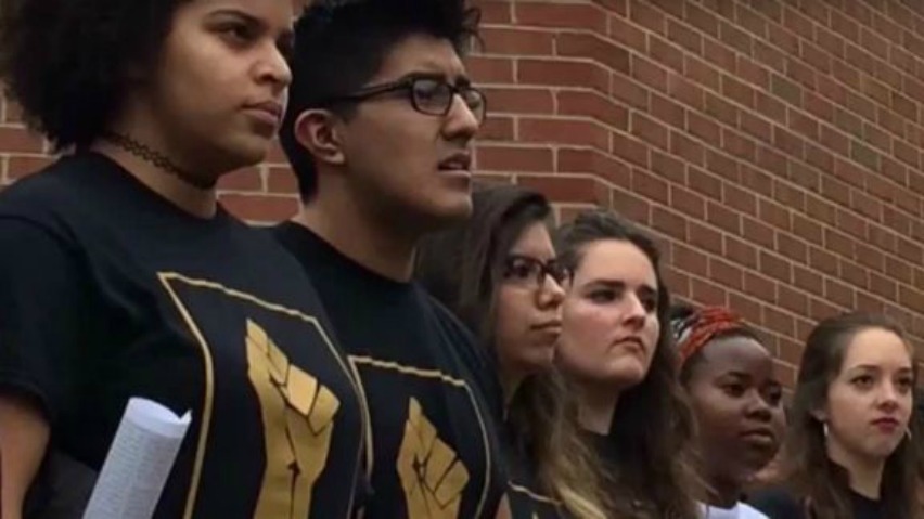#Mizzou Protests Inspire College Students Nationwide To Rise Up