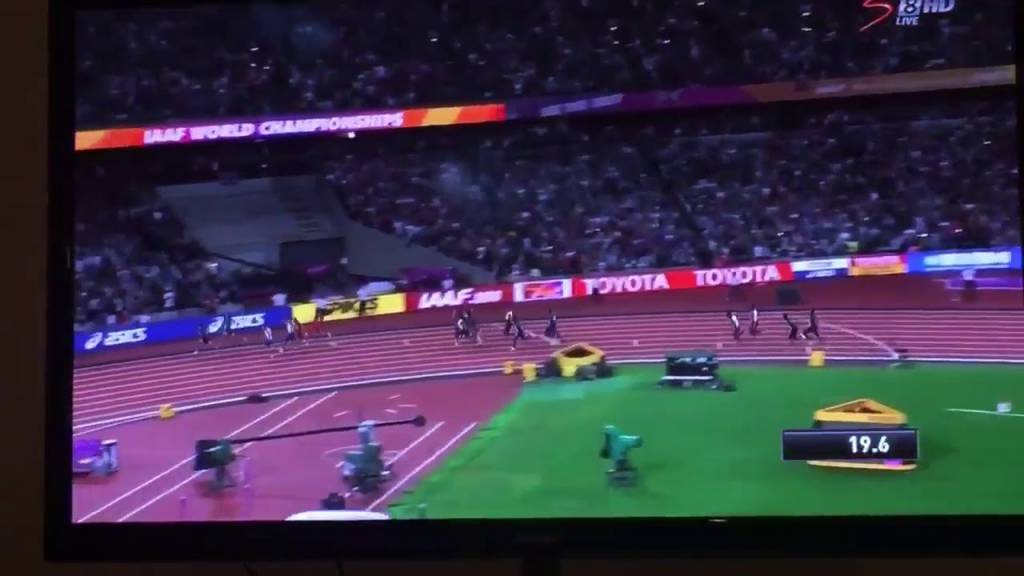 Watch Usain Bolt Injured In Final Career Race | USA Loses