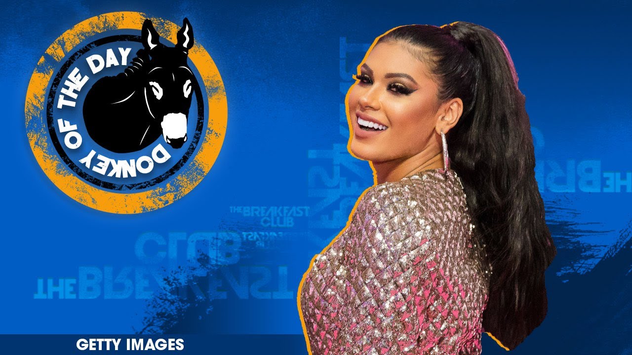 Brazilian Singer Viviane de Queiroz Pereira aka Pocah Awarded Donkey Of The Day Because She Wouldn’t Fart In Front Of Partner
