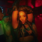 Tinashe feat. Channel Tres "HMU For A Good Time" (Video)