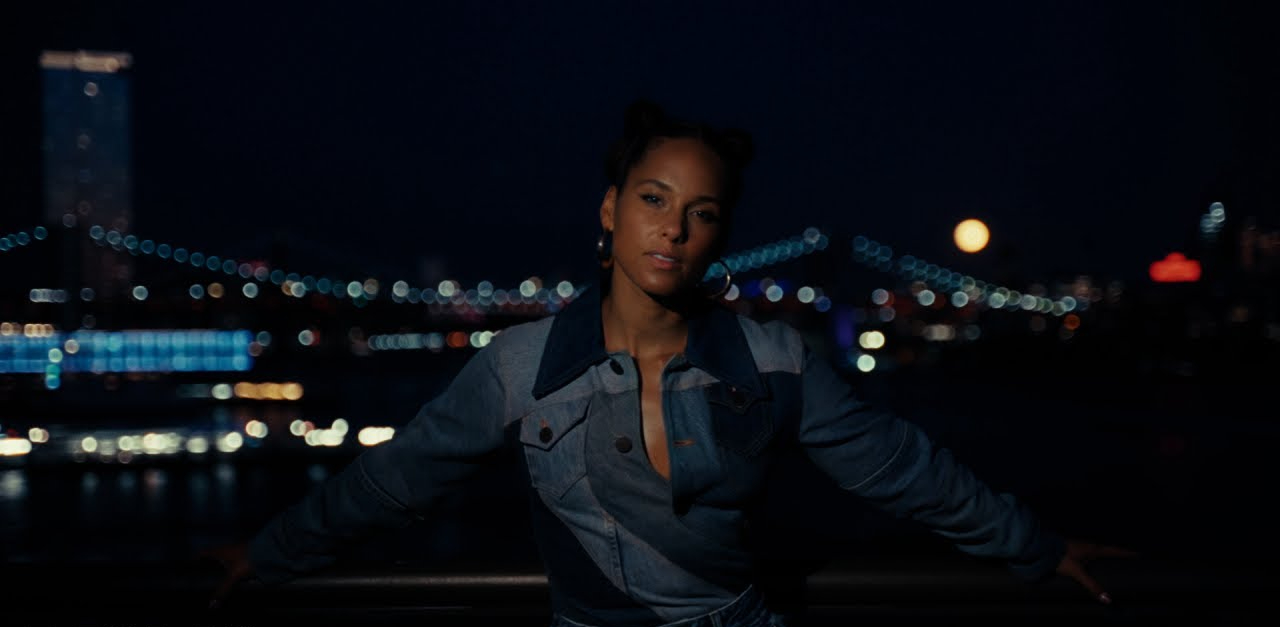 Video: Alicia Keys feat. Khalid & Lucky Daye - Come For Me (Unlocked)